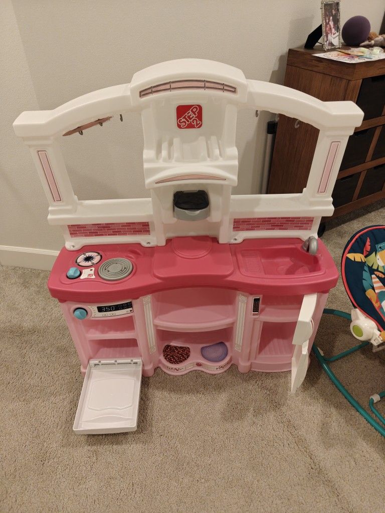 Toddler Mini Kitchen