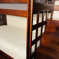 Fairly New Twin size bunkbed with pull out bed at the bottom