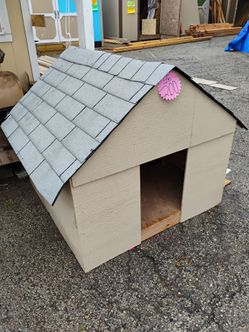 Dog houses 4ft x 4ft ready for pickup