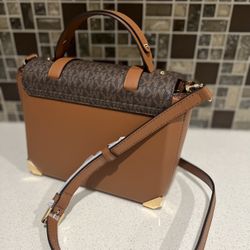 New Women’s Purses Michael Kors 