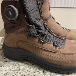 Women’s Steel Toe Boots 