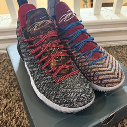 Nike Lebron 16 Size 10.5 Pass As New