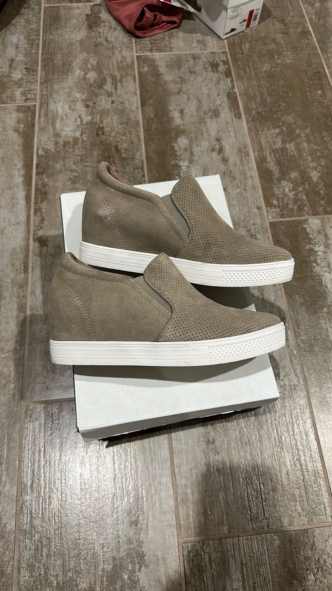 Caslon Allie Wedge Sneaker *NEW*