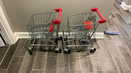 Shopping cart  Mellisa & Doug