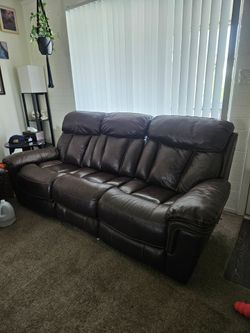 Recliner sofa