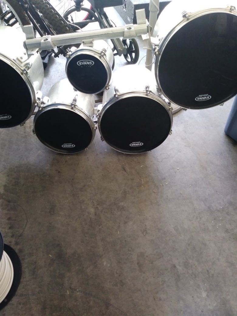 Yamaha Marching Tenors (quads)