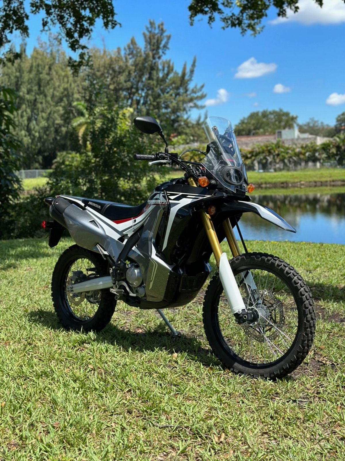 2017 HONDA CRF250L RALLY for Sale in Sunny Isles Beach, FL - OfferUp