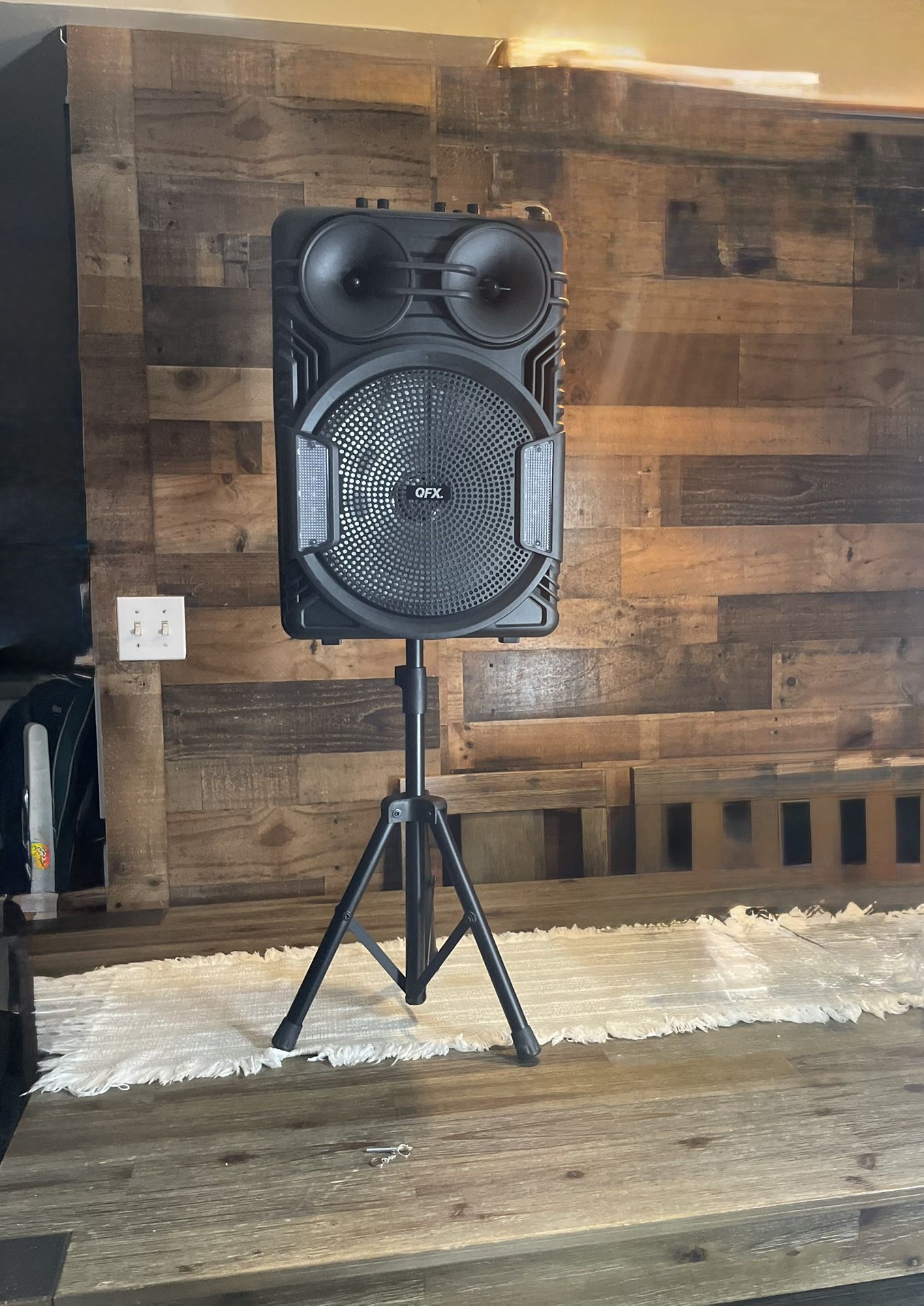 QFX 12” Bluetooth Portable Rechargeable Speaker With Microphone Speaker Stand & LED Party Lights 🔊🎤🎶🎶