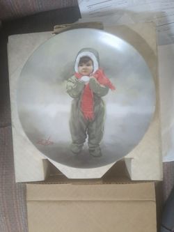 VINTAGE COLLECTORS PLATE WINTER ANGEL BY ZOLAND $10