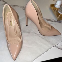 Pointed Nude High Heels