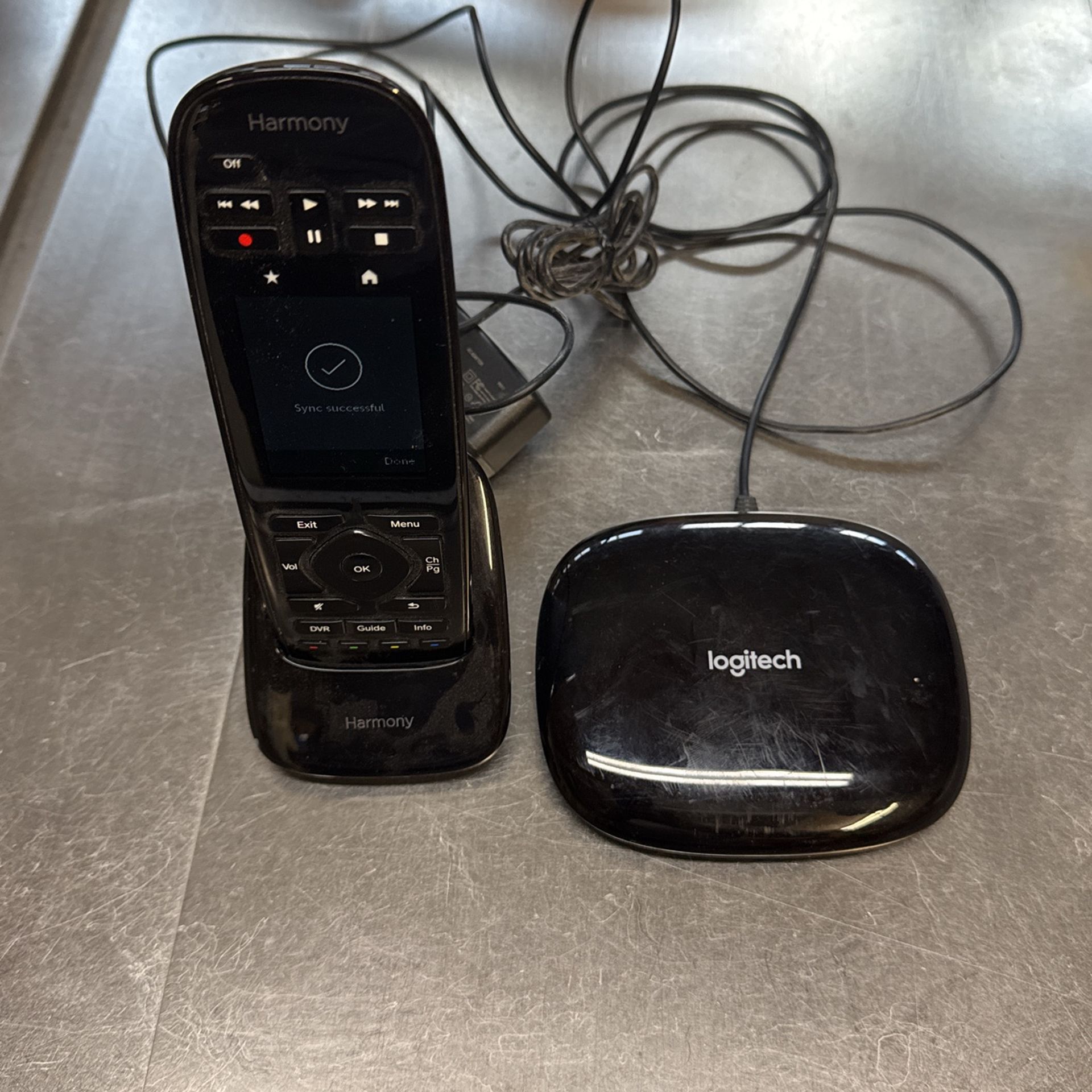 Logitech Harmony Touch Screen Remote And Hub