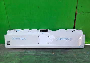 RIVIAN R1S 2022 2023 2024 2025 TAILGATE