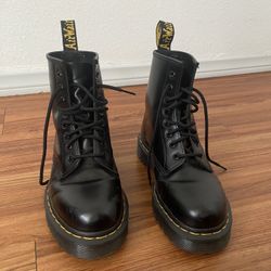 Dr Martens