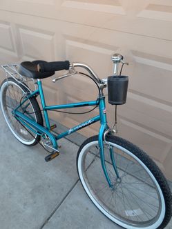 26"HUFFY SAVANNAH 80'S VINTAGE OLD SCHOOL WOMEN BEACH CRUISER BIKE. NEW TIRES & SEAT.👌🏼