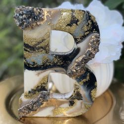 Gorgeous Resin Initial B