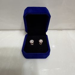VVS1 Moissanite Diamond Rose Gold stud 5mm