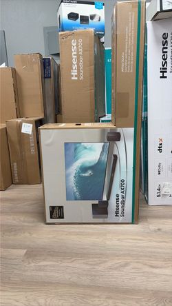 Hisense AX700 5.1.4 CH Dolby Atmos Soundbar with Wireless Subwoofer