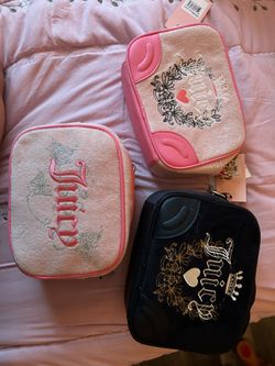 Juicy Couture Crossbody Bags