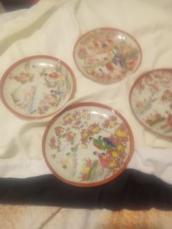 Japanese vintage porcelain plates