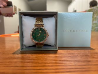 Jade & Stone Gold tone women’s watch