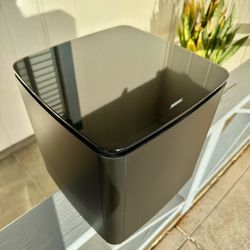 BOSE Bass Module 300/700 10” Wireless Powered Subwoofer