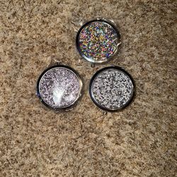 Set of Three Glitter Compact Small Sparkly Folding Mirror for Women Purse. Back of mirror says sometimes you forget you’re awesome so this is your rem