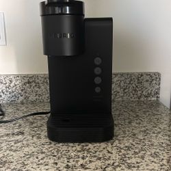 Black Keurig Coffee Machine 