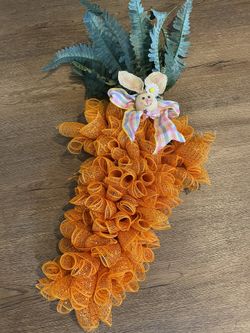 EASTER CARROT DOOR WREATH