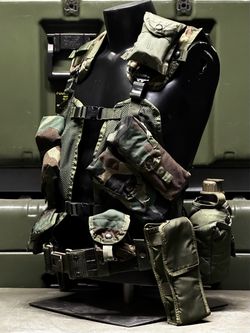 MILITARY TACTICAL LBV ALICE GEAR