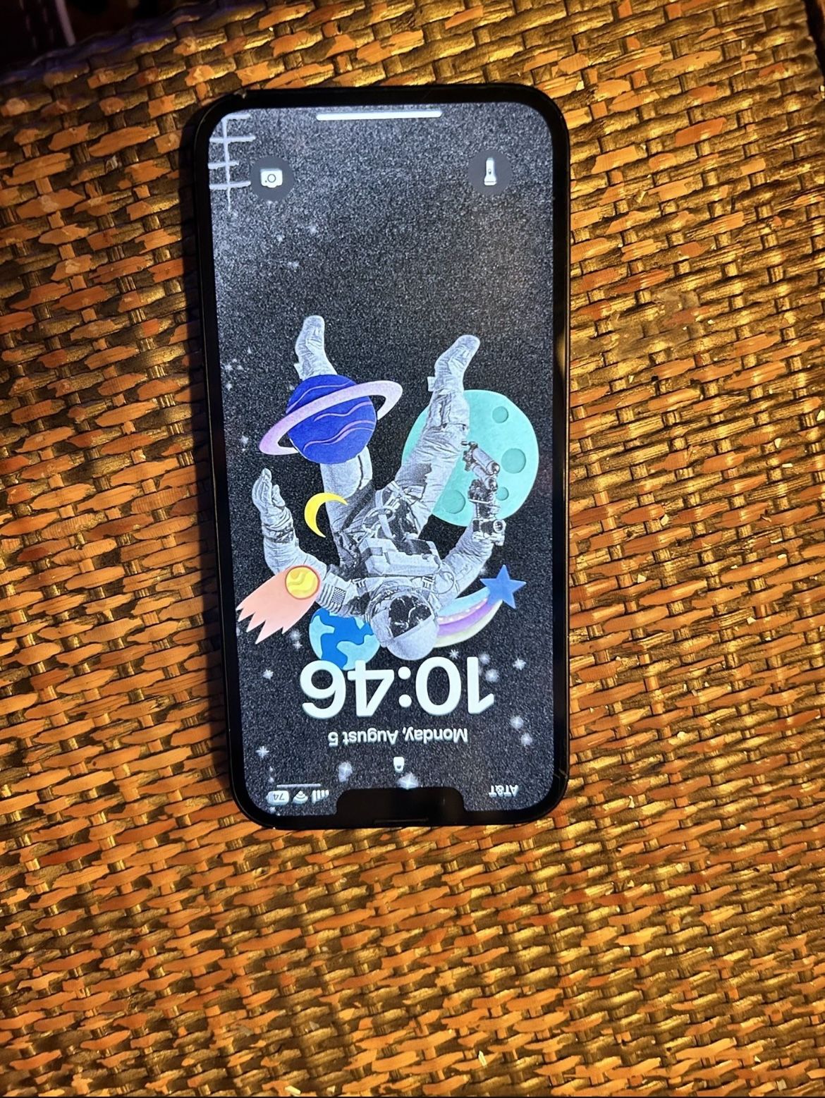 iPhone 14 128GB Like New (unlocked)