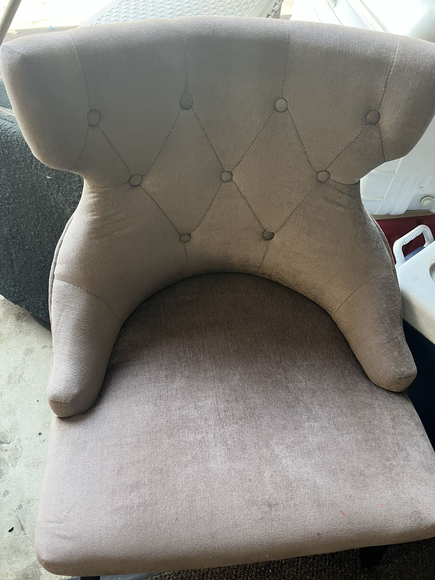 Cushion Chairs