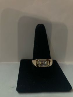 14k gold ring #111198-4 MJ