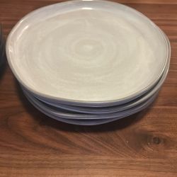 Assorted Dishes (5 Bowls, 7 Large Plates, 4 Small Plates)