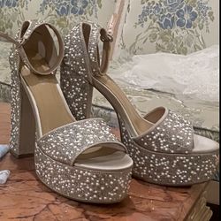 6 1/2 Steve Madden From Dillards 