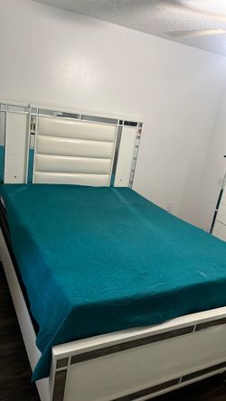 White Queen Bed Frame with Mirrored Accents