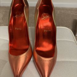 Christian Louboutin 100m Pumps Serious inquiries 