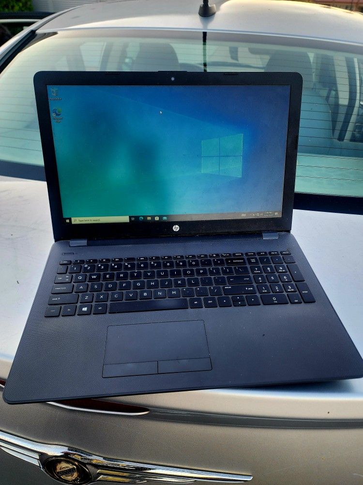HP 15" Laptop 