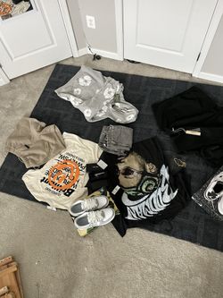 Denim Tears, Essentials, Bapestas, Jordan 4 Military, Dennis Rodman Apparel, Pacsun Tee, Prada Sunglasses, Gld Chain