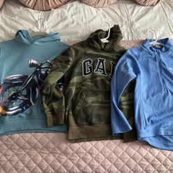 Boys Sweaters Size Small 