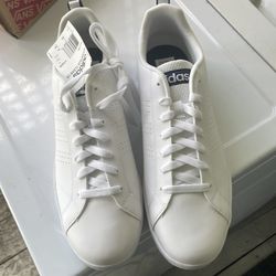 Tenis Adidas  11. 1/2