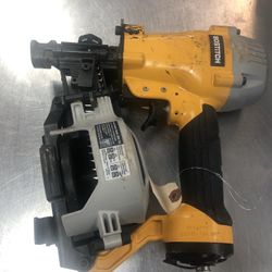 BOSTITCH ROOFING NAILER
