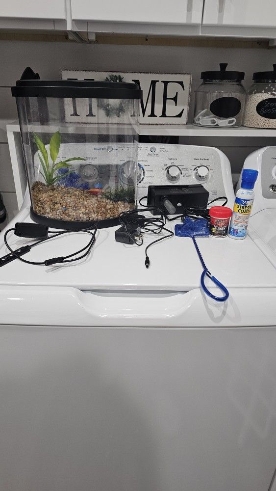 Top Fin Enchant Fish Tank Aquarium- 3.5 gal 