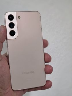 Galaxy S22 128gb Pink Color Minor Crack Top Right Corner Unlocked For All Carrier 