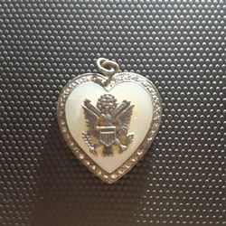 925 Sterling Silver Vintage Theda Real MOP & Marcasite Gem Heart Pendant NICE!!
