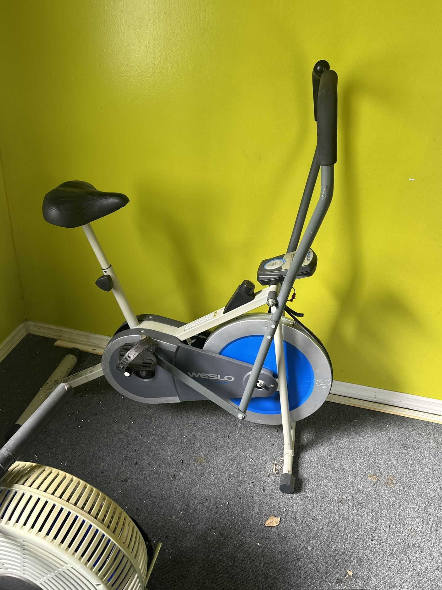 Weslo Cross Cycle Exercise Bike -USED