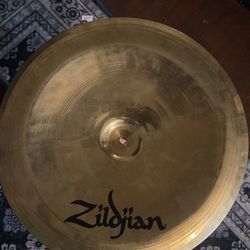 Zildjian 18" A Custom China