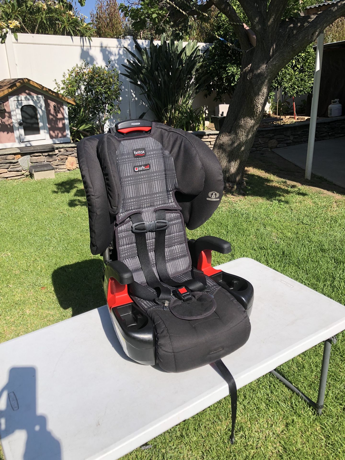 Britax Pioneer Child Car Seat & Base