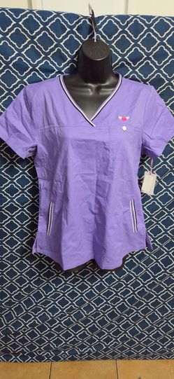 Scrubs top onlyNWT Koi by Kathy Peterson Ashley Scrub Top - sugar plum - Size medium