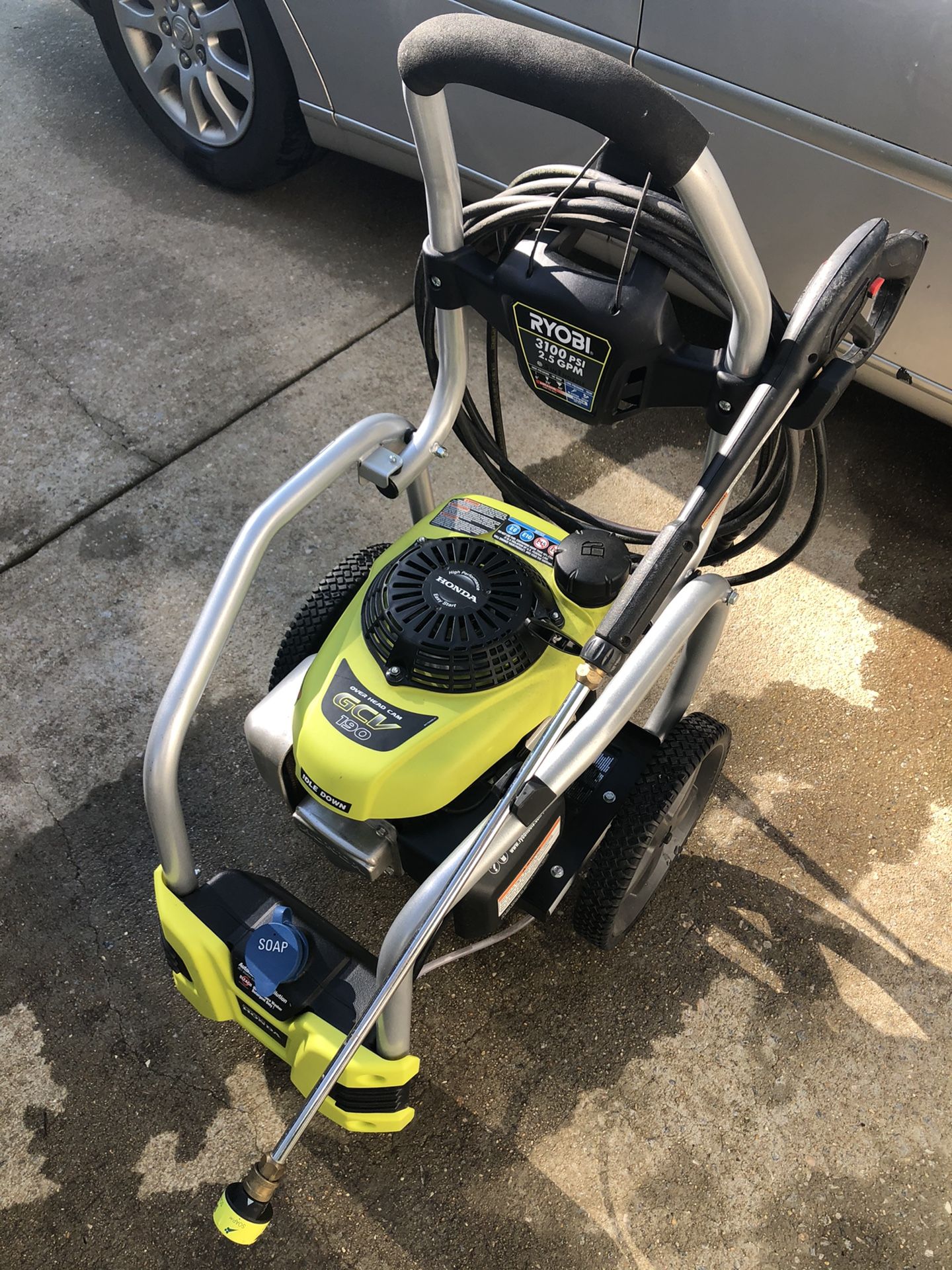 RYOBI 3,100 PSI 2.5 GPM Honda Gas Pressure Washer with Idle Down for Sale in New Hill, NC OfferUp