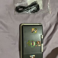 Nintendo DS Phat - comes with charger